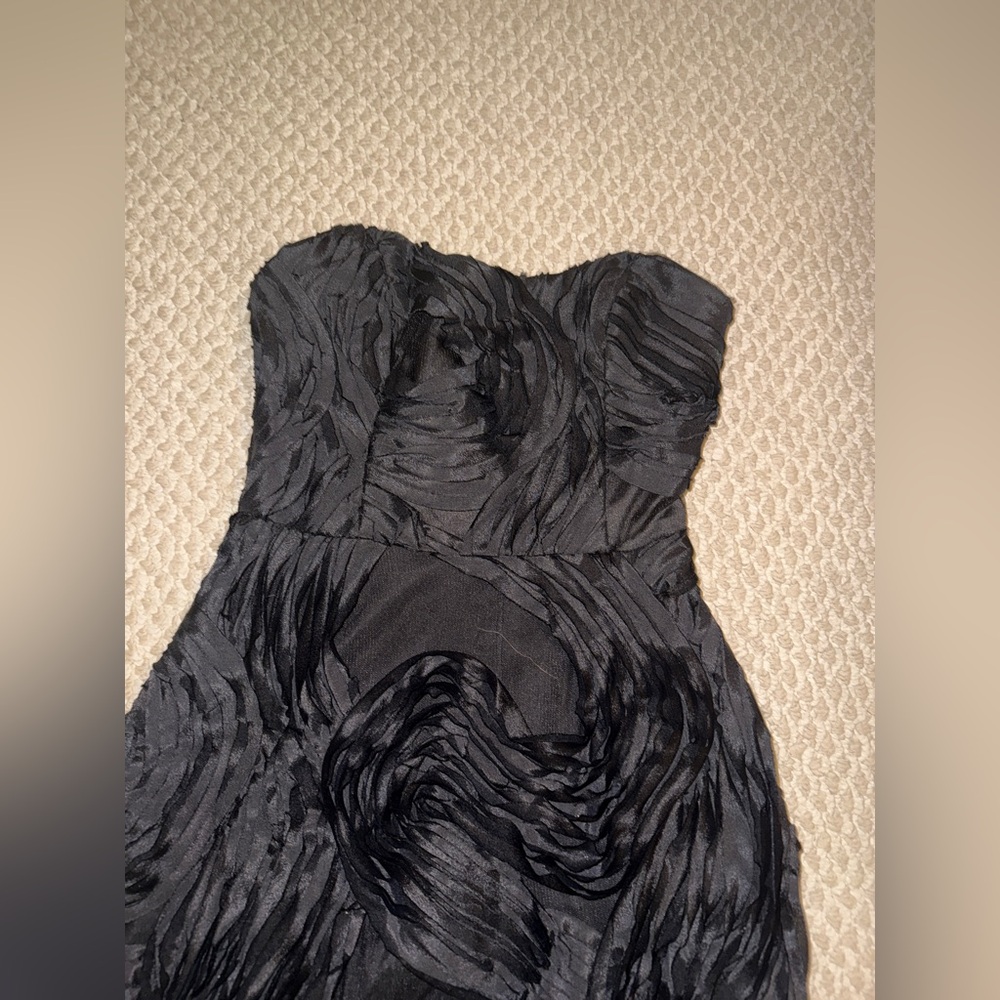 ELLIATT  Asher Sweetheart Midi Dress in Black SIZE: SMALL - Picture 8 of 11